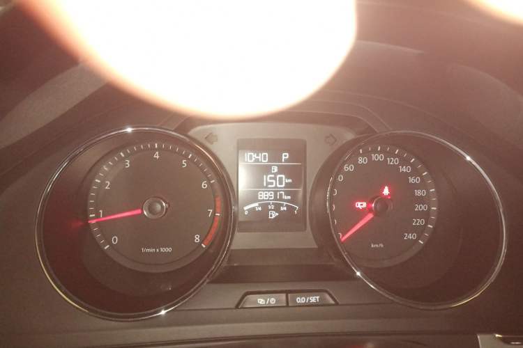 Used Volkswagen Bora 2015 Value Edition 1.6L Automatic Fashion Version
