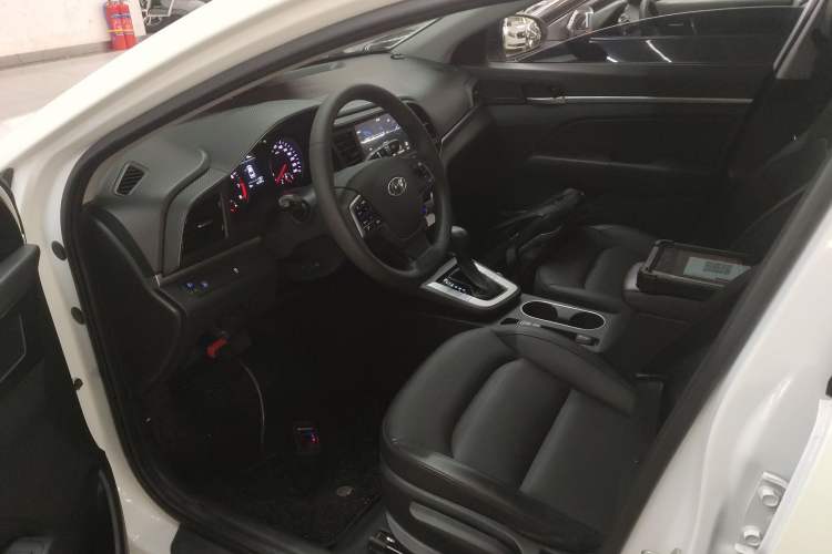 Used Hyundai Elantra 2019 1.5L CVT ZhiXuan – Elite Version