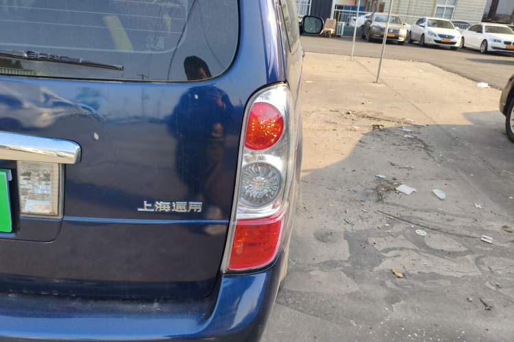 Used Buick GL8 2014 2.4L Executive Edition
