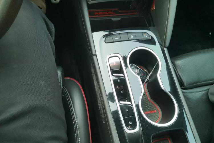 Used Buick Regal 2020 GS 28T Elite Model
