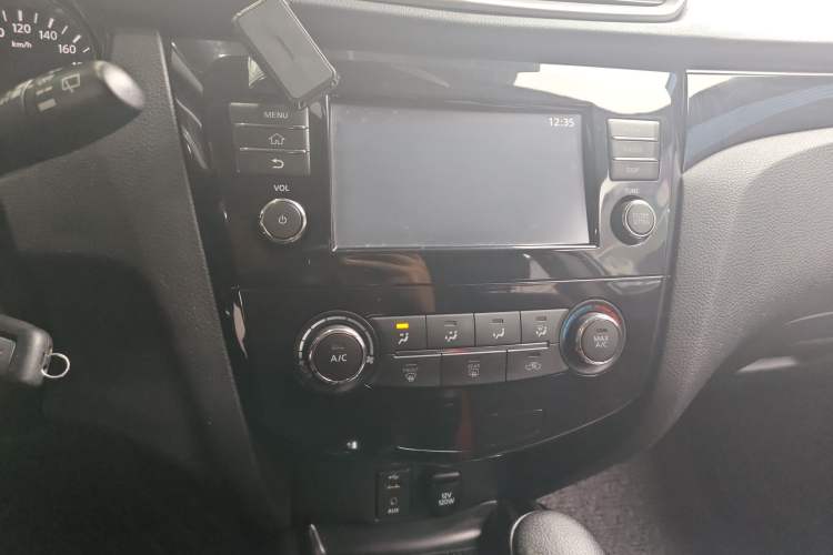 Used Nissan Qashqai 2017 2.0L CVT Smart Enjoyment Version China V Standard