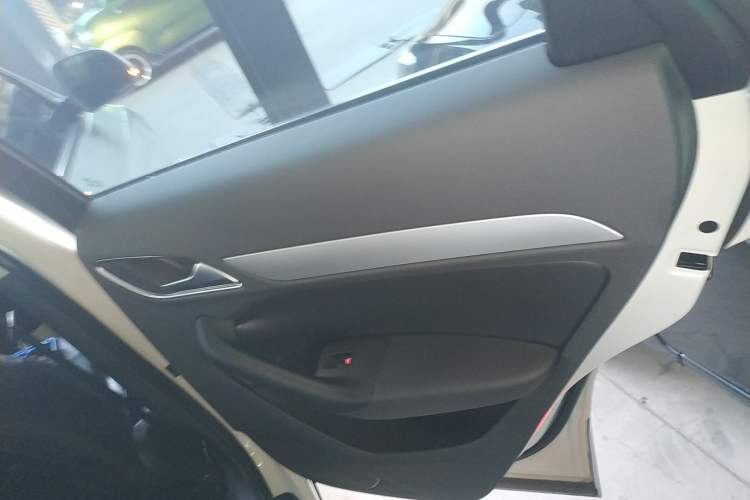 Used Audi Q3 2017 35 TFSI Fashion Model
