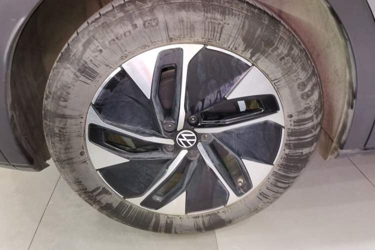 Used Volkswagen ID.4 CROZZ 2025 Pure Edition