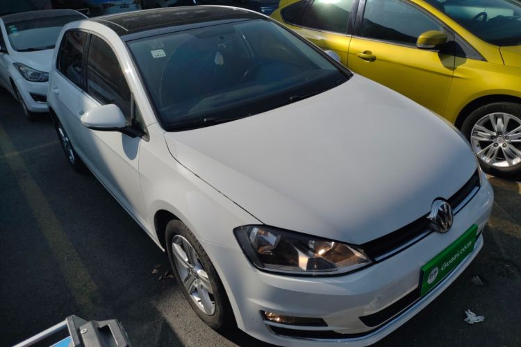 Used Volkswagen Golf 2015 1.6L Automatic Comfort Model
