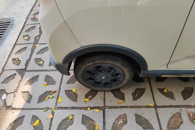 Used Wuling Hongguang MINIEV 2022 GAMEBOY 200km Gaming Edition with Lithium Iron Phosphate
