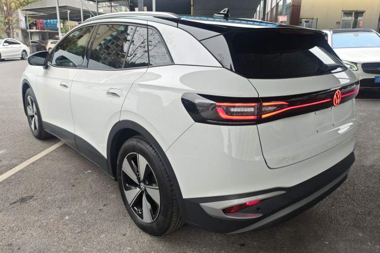 Used Volkswagen ID.4 X 2025 Smart Version Pure & Intelligent Enjoyment Edition
