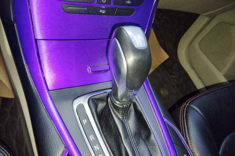 Used Ford Edge 2018 EcoBoost 245 Two-Wheel-Drive Titanium 5-Seater China V Standard
