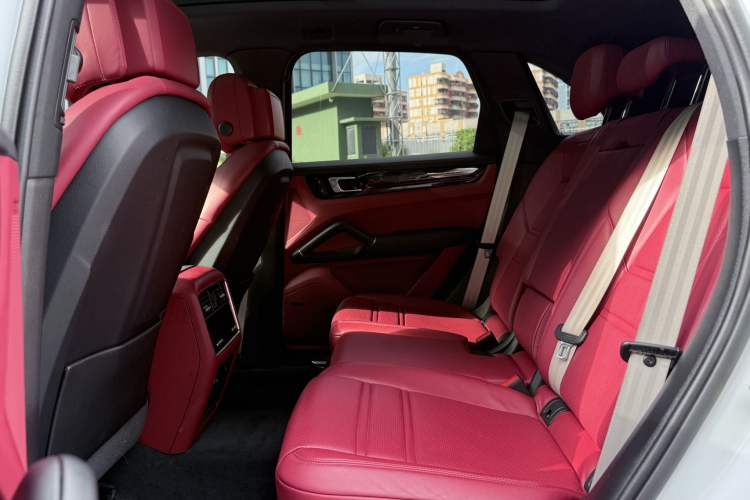 Used Porsche Cayenne 2023 Cayenne 3.0T Platinum Edition
