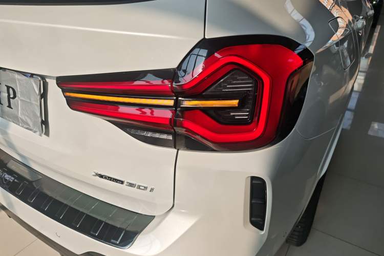 Used BMW X3 2023 xDrive30i Leading Model M Night Edition Package
