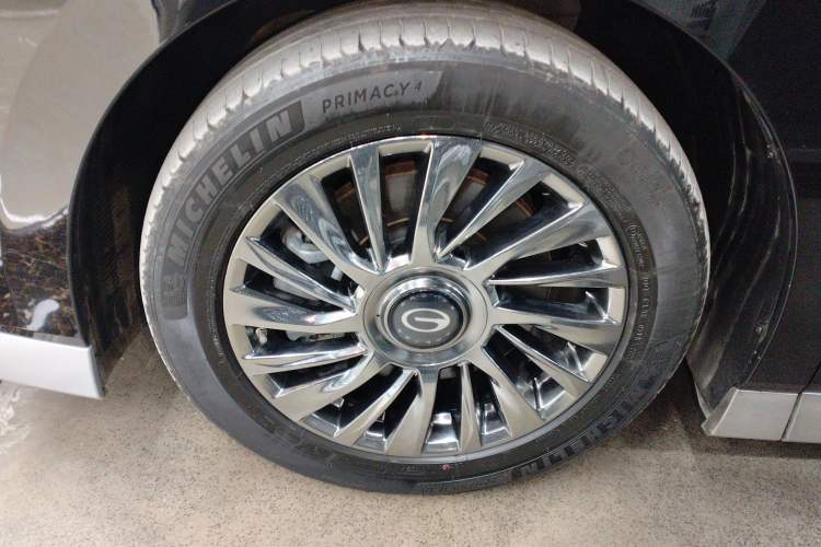 Used GAC Trumpchi M8 2023 Zongshi Series 400T Flagship Edition
