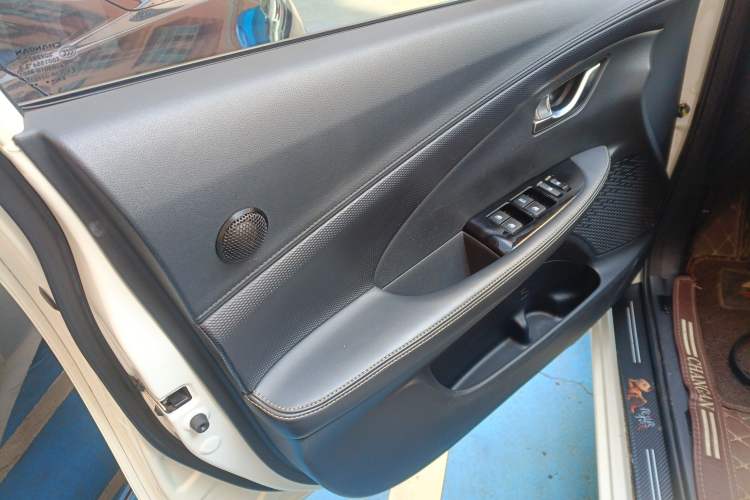 Used Changan Alsvin 2018 1.5L DCT Luxury Model China V Standard
