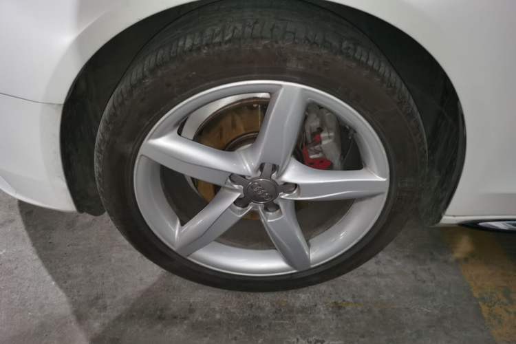 Used Audi A4L 2015 35 TFSI Automatic Standard Model
