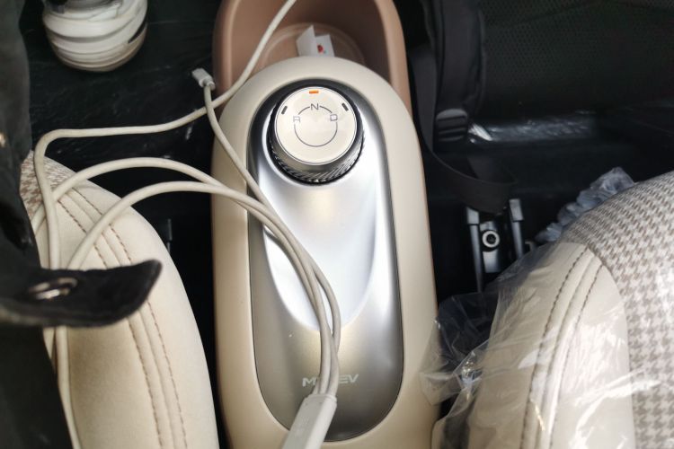 Used Wuling Hongguang MINIEV 2025 Four-Door Version Advanced Edition
