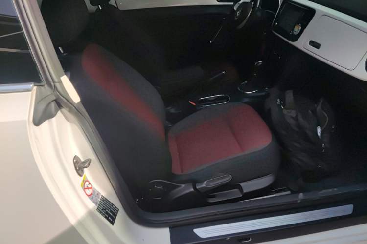 Used Volkswagen Beetle 2014 1.4TSI Fashion Edition
