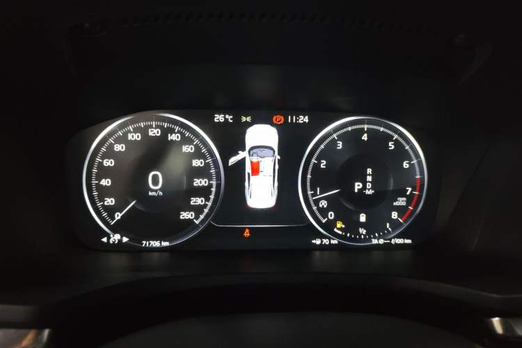 Used Volvo S60 2022 B4 Zhiyuan Luxury Edition
