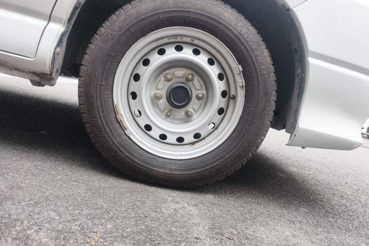 Used Jinbei Grace 2016 2.0L Express Utility Model