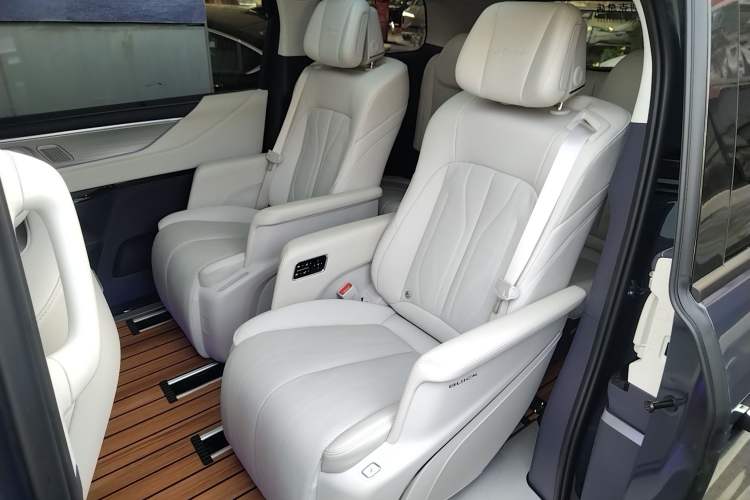 Used Buick GL8 New Energy 
