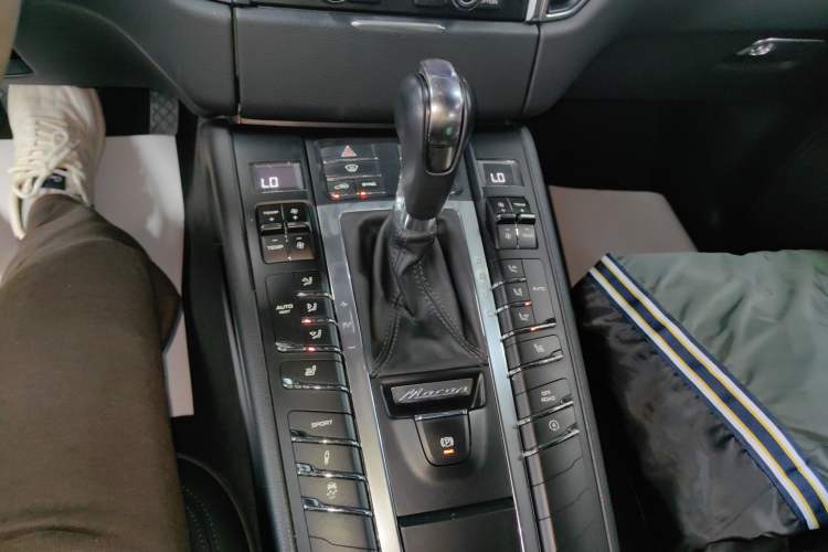 Used Porsche Macan 2014 Macan 2.0T
