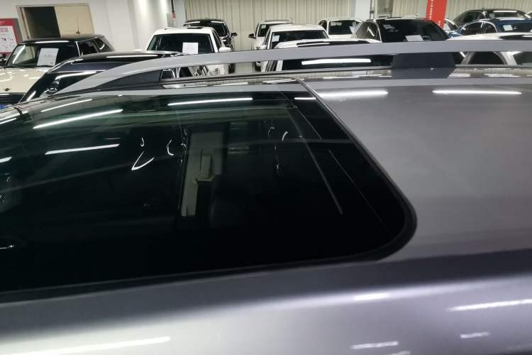 Used Subaru Forester 2016 2.0i Fashion Navigation Edition
