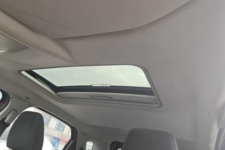 Used Ford EcoSport 2013 1.5L Automatic Prestige Model
