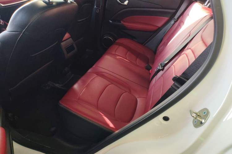 Used Dongfeng Fengon 500 2022 1.5L CVT Enjoyment Version
