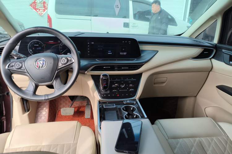 Used Buick GL8 2022 ES Land Cruiser 653T Luxury Model
