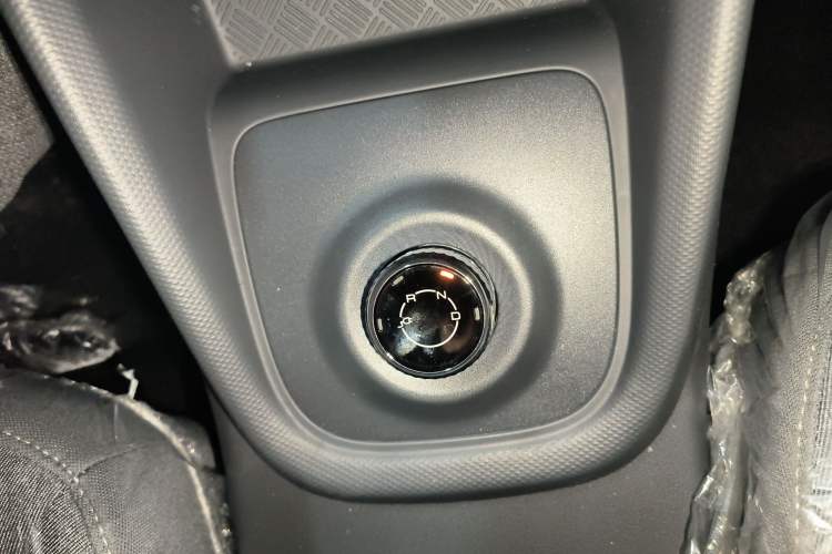 Used Wuling Hongguang New Energy 2024 All-Electric Model 300KM Standard Version