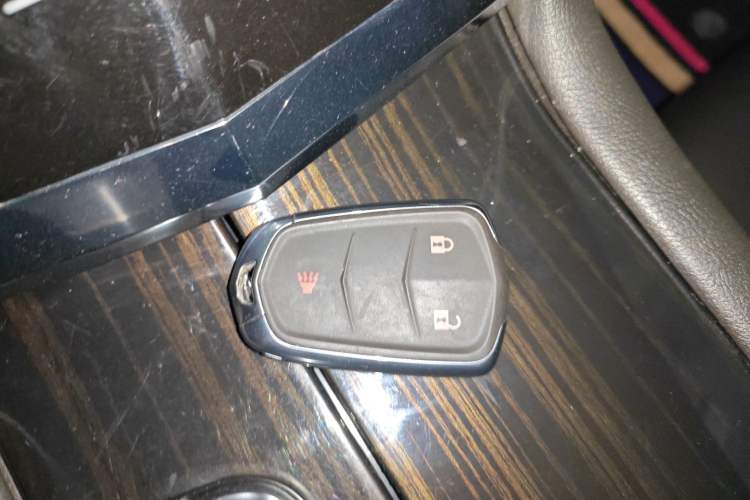 Used Cadillac XT5 2018 28E Four-Wheel Drive Tech Version