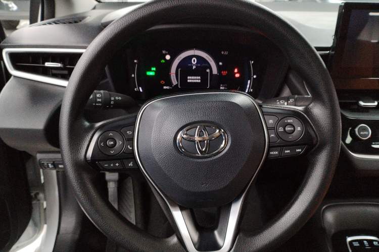 Used Toyota Corolla 2023 1.8L Smart Electric Hybrid Dual-Motor Elite Edition
