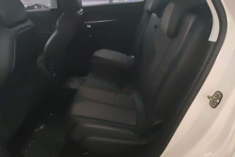 Used Peugeot 5008 2017 380THP 7-Seater Elite Edition
