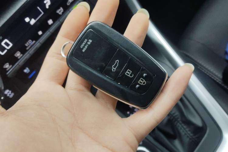 Used Toyota Wildlander 2023 Dual-Motor 2.5L E-CVT Four-Wheel Drive Prestige Edition
