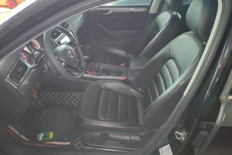 Used Volkswagen Passat 2017 280TSI DSG Luxury Edition