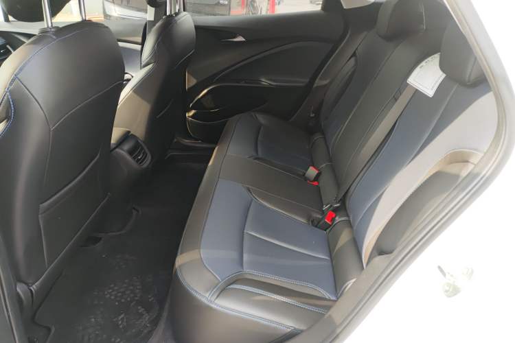 Used Buick Velite 6 2024 450km Range Commuter Version
