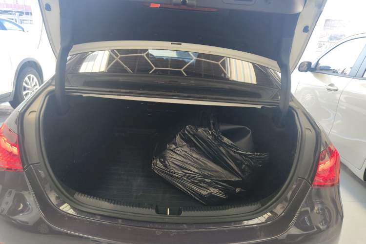 Used Mercedes-Benz C-Class 2024 C 200 L Sport Edition
