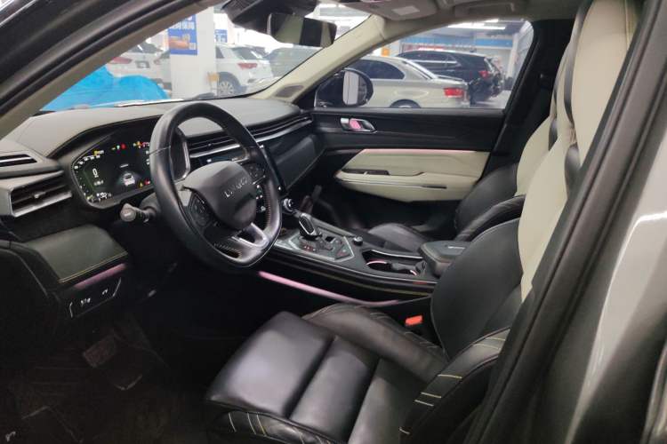 Used Lynk & Co 05 2020 2.0TD Two-Wheel Drive Shine Halo
