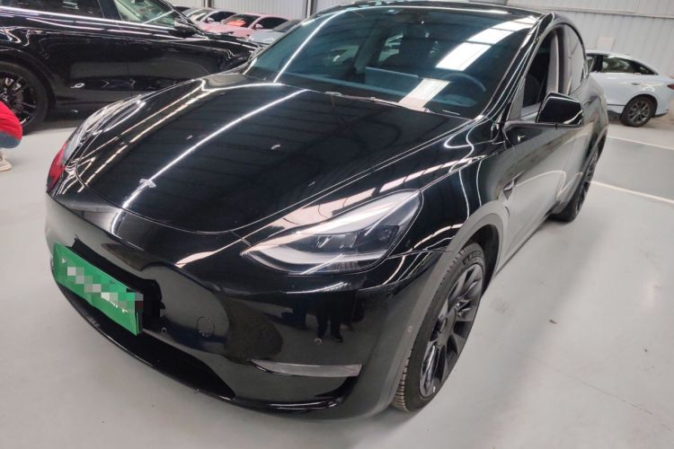 Used Tesla Model Y 2023 Long-Range All-Wheel-Drive Version