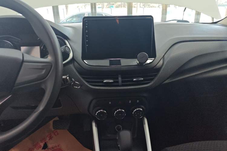 Used Chevrolet Cavalier 2021 325T Automatic Enjoyment Edition
