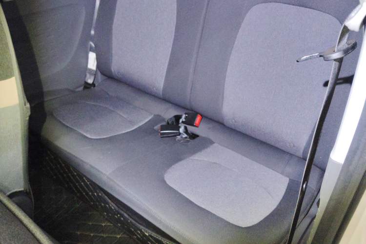 Used Wuling Hongguang MINIEV 2022 Macaron Premium Model – Lithium Ternary Battery
