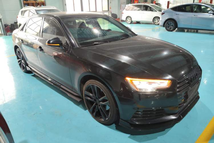 Used Audi A4L 2018 30th Anniversary Edition 40 TFSI Trendy Model
