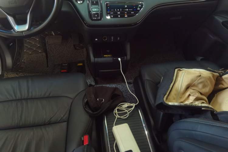 Used Honda Elysion 2022 2.0L eHEV Luxury Edition