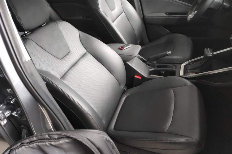 Used Wuling Alvez 2022 1.5L CVT Comfort Edition