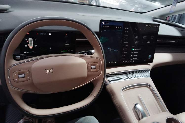 Used XPeng X9 2025 740 Ultra-Long Range Max