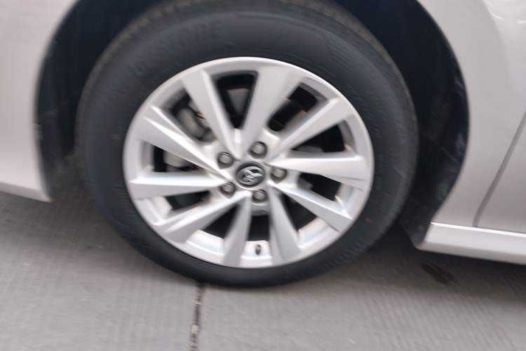 Used Toyota Camry 2021 2.0G Luxury Edition
