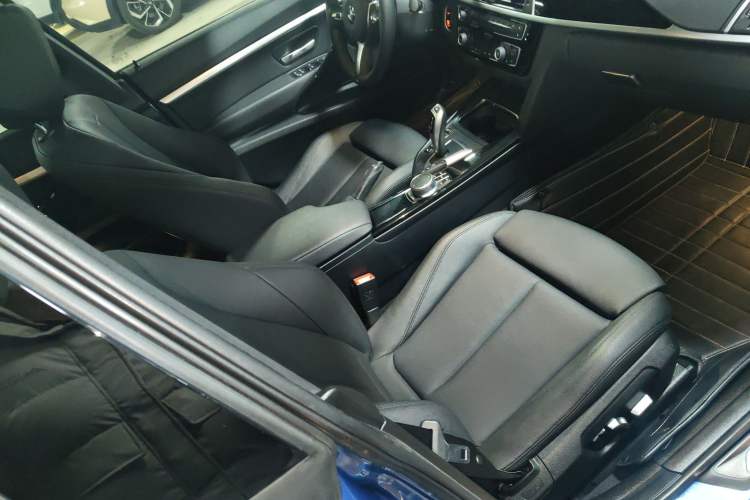 Used BMW 3 Series GT 2019 320i M Sport Package
