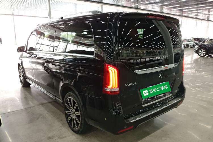 Used Mercedes-Benz V-Class 2021 V 260 L Long-wheelbase Luxury Edition