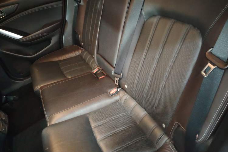 Used Mazda CX-4 2016 2.0L Automatic 2WD Blue Sky Luxury Edition
