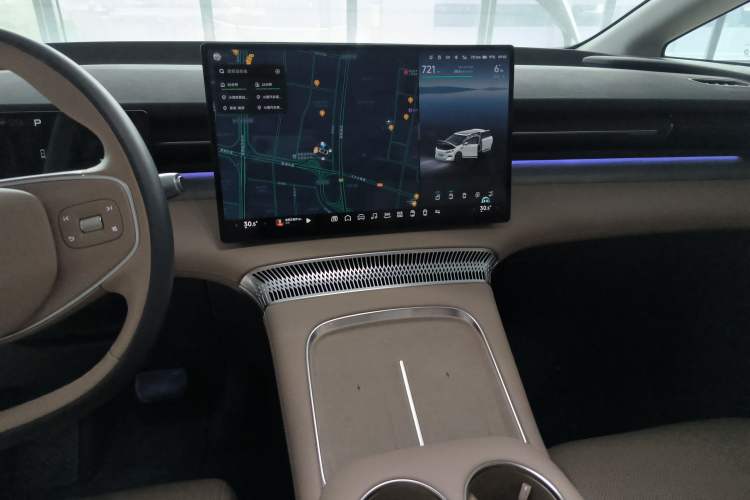 Used XPeng X9 2025 740 Ultra-Long Range Max