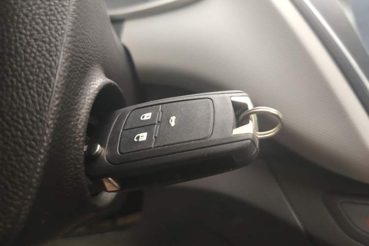 Used Chevrolet Sail 2015 Sail 3 1.3L Manual Ideal Edition