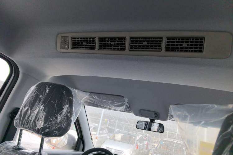 Used Wuling Hongguang New Energy 2024 All-Electric Model 300KM Standard Version