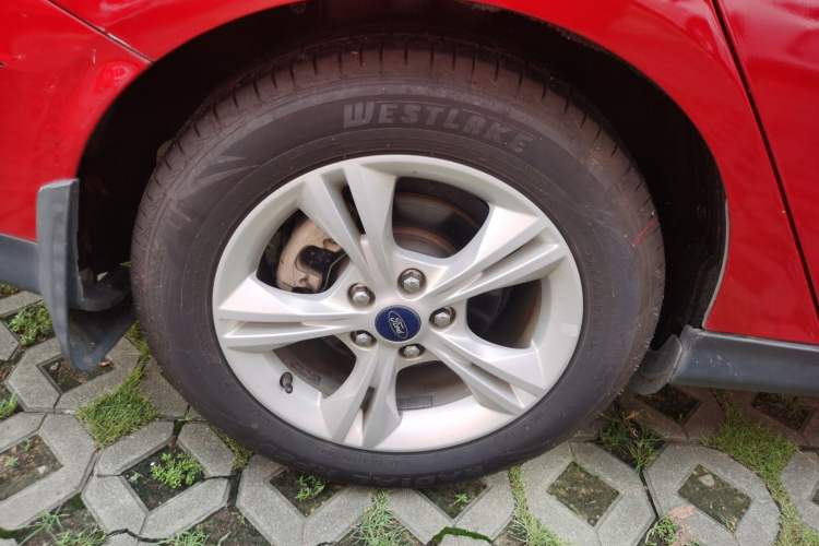 Used Ford Focus 2017 Sedan 1.6L Automatic Comfort Plus SmartDrive Edition
